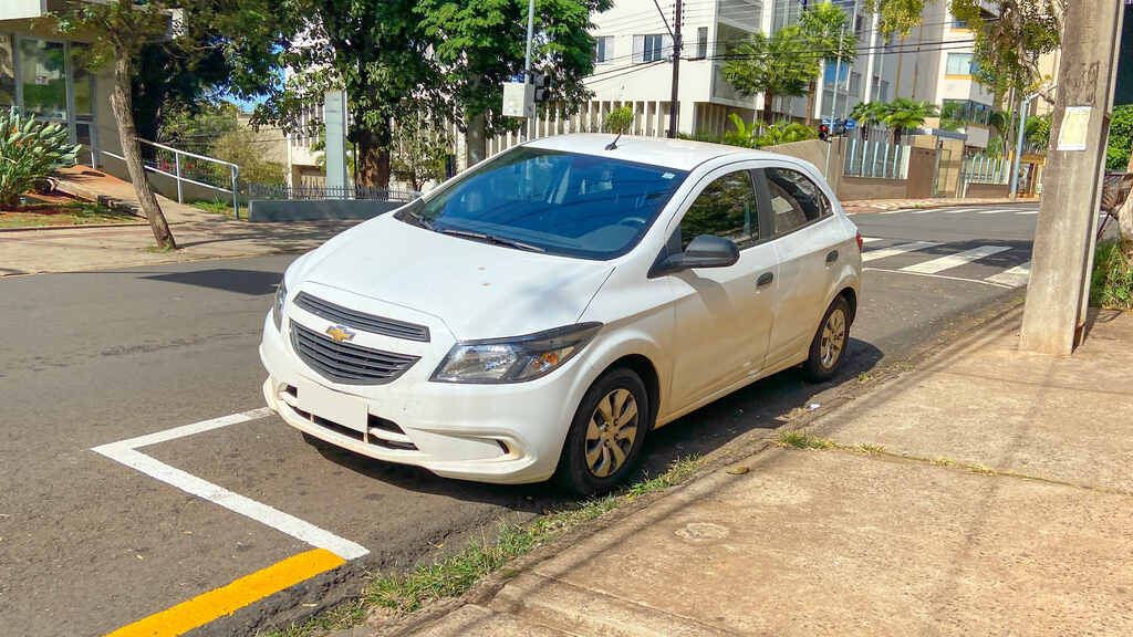 Carros que valem a pena comprar usados: Onix