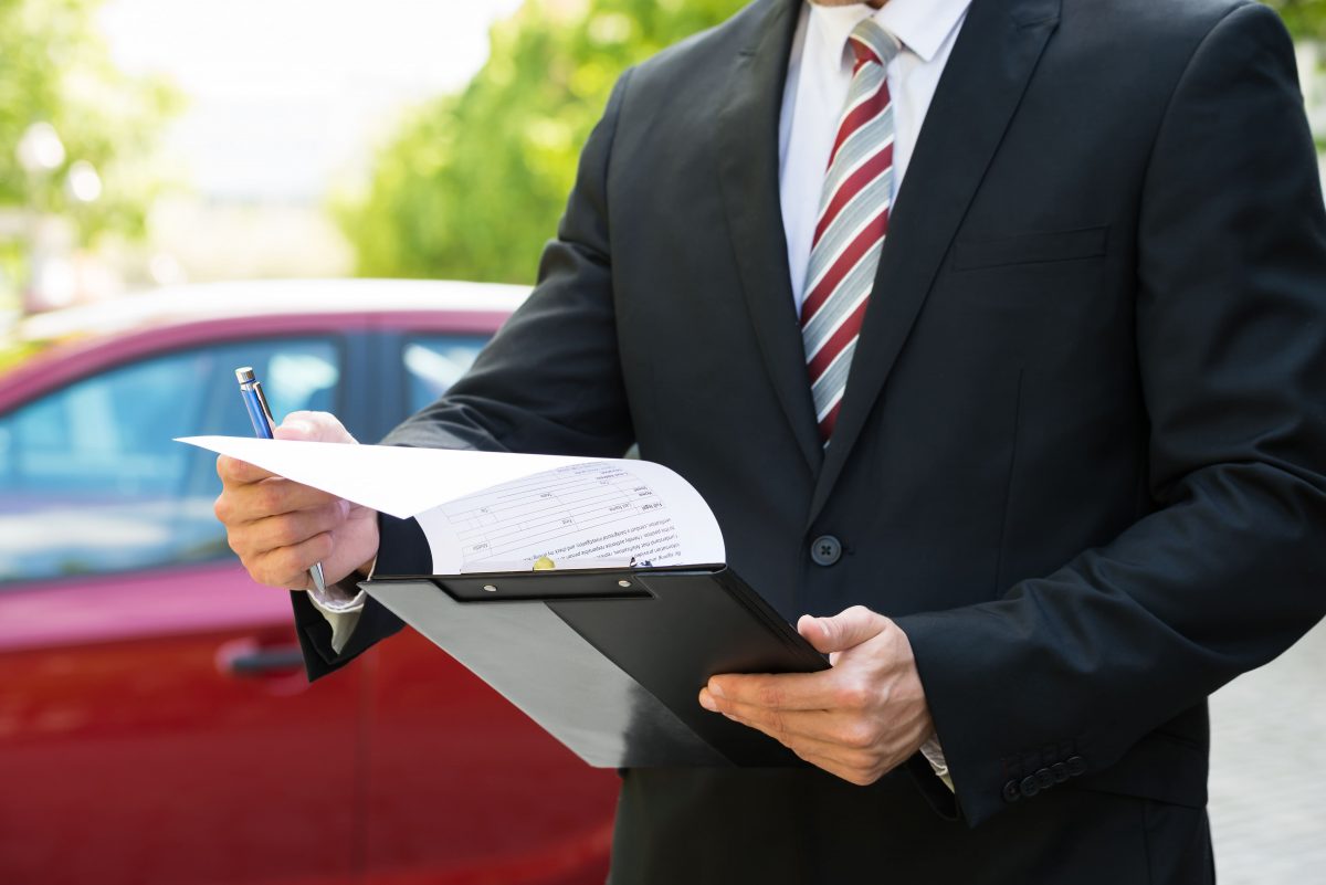 Como vender um carro? Saiba qual o passo a passo