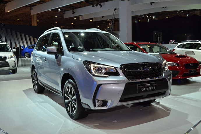Subaru expõe novos Forester, Outback e XV durante o Salão