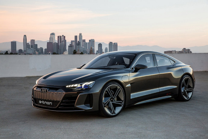 Audi e-tron GT será vendido em 2021