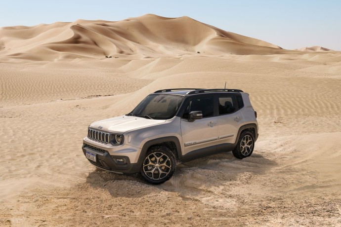 Jeep® Renegade apresenta novidades Jeep® Renegade apresenta novidades