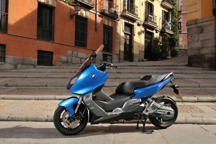 Maxi-scooter BMW C 650 GT chega ao Brasil