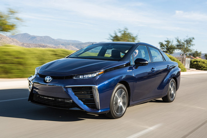 Toyota Mirai com recorde de distância, sem emissão de poluentes