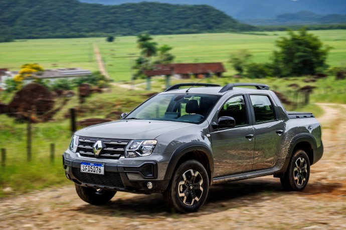 Renault Oroch ganha nova versão Iconic