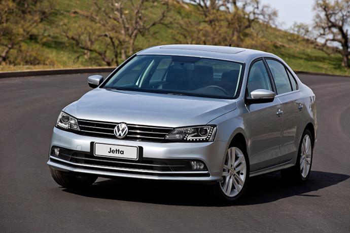 Volkswagen apresenta Novos Jetta e Touareg 2015