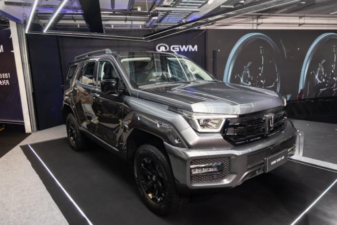 GWM apresenta Tank 400 pela primeira vez e lança submarca