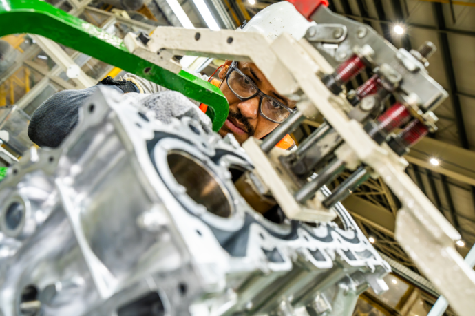 Toyota inicia retomada da fábrica de Porto Feliz (SP)