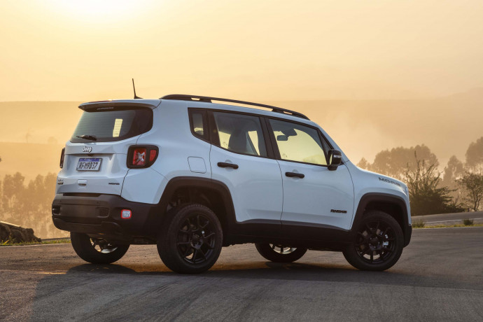 Jeep Renegade tem recorde de vendas e ultrapassa marca de 300 mil unidades