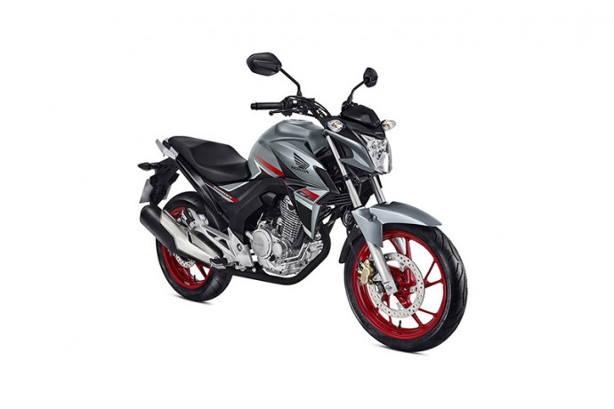 Honda CB Twister chega ao modelo 2018