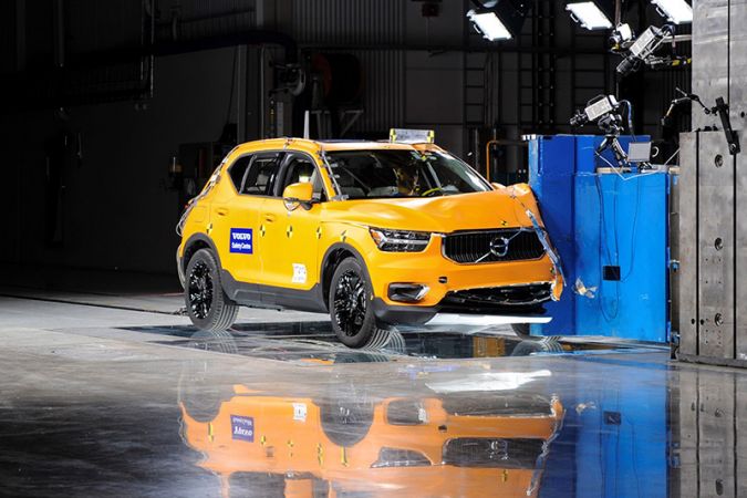 Volvo vai compartilhar seus conhecimentos sobre segurança com outras marcas