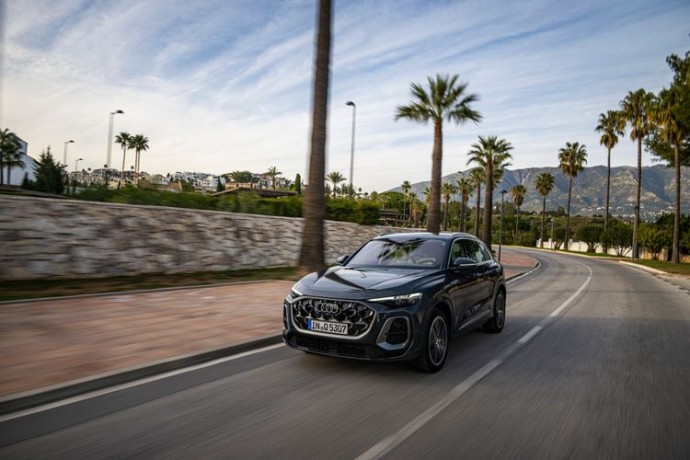 Audi do Brasil anuncia a chegada do novo Q5 ao País Audi do Brasil anuncia a chegada do novo Q5 ao País