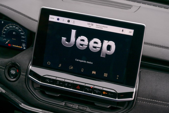 Jeep® atualiza plataforma Adventure Intelligence Jeep® atualiza plataforma Adventure Intelligence