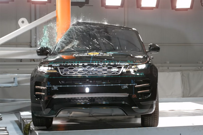 Novo Range Rover evoque recebe nota máxima de segurança