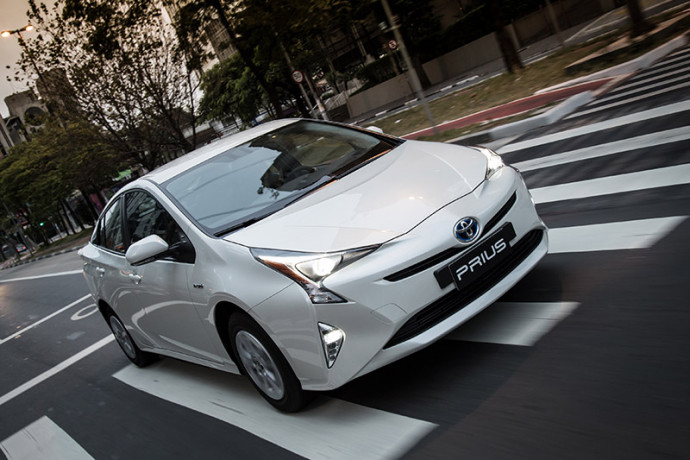 Toyota vende 1,52 milhão de veículos eletrificados em 2017