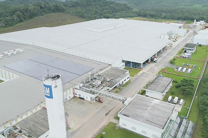 GM inaugura nova linha de motores em Joinville