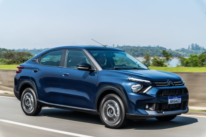 Citroën Basalt conta com mais de 30 itens de acessórios Mopar Citroën Basalt conta com mais de 30 itens de acessórios Mopar