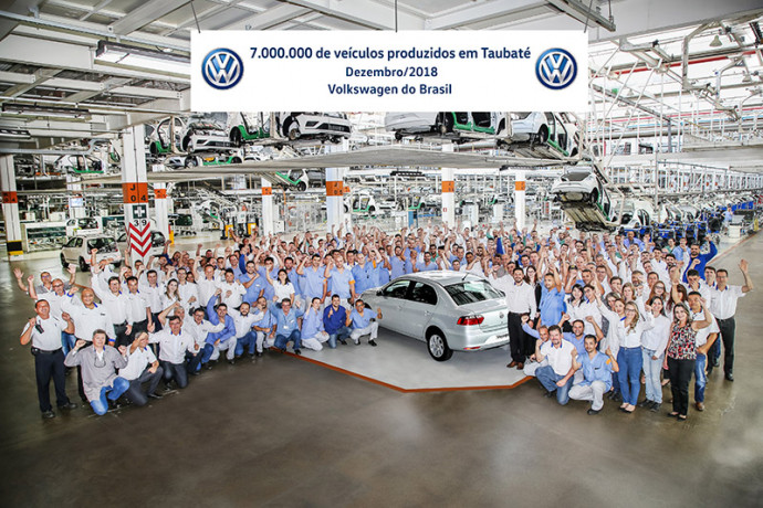 Fábrica da Volkswagen em Taubaté celebra 7 milhões de veículos produzidos Fábrica da Volkswagen em Taubaté celebra 7 milhões de veículos produzidos