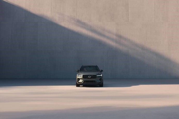 Novo Volvo XC60 e Volvo EX30 Cross Country estreiam no Brasil Novo Volvo XC60 e Volvo EX30 Cross Country estreiam no Brasil