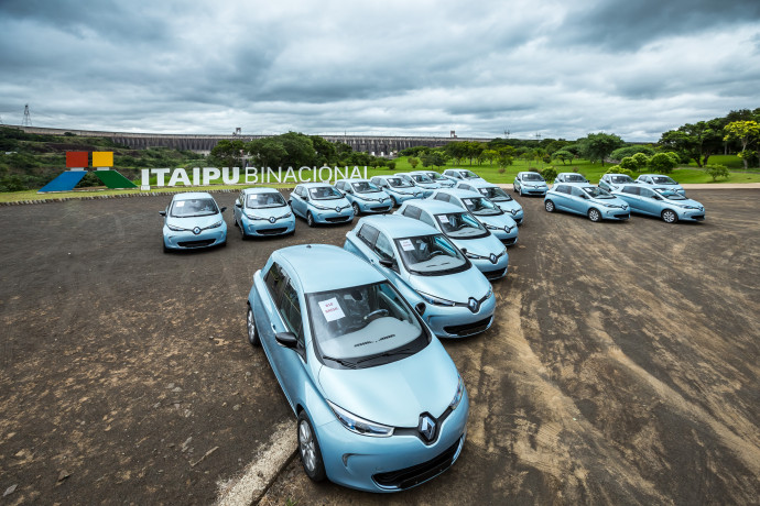 Renault-Nissan chega à 200 mil veículos elétricos