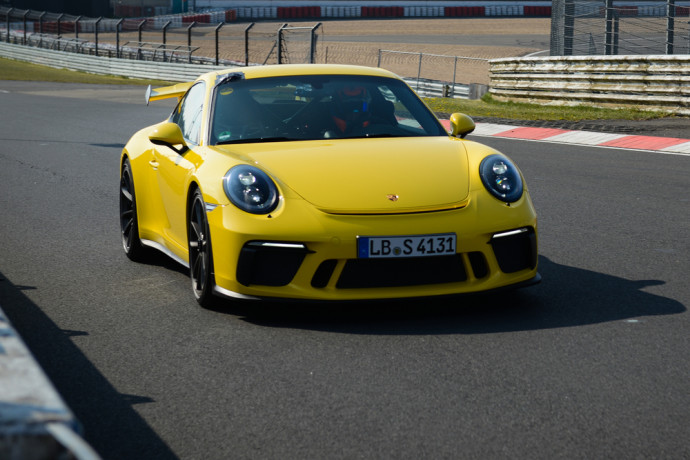 911 GT3 estabelece novo melhor tempo em Nürburgring
