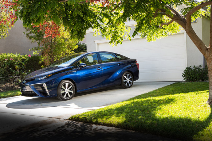 Toyota Mirai é eleito o Carro Verde Global do Ano