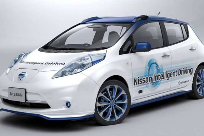 Nissan testa seu carro autônomo em ruas reais