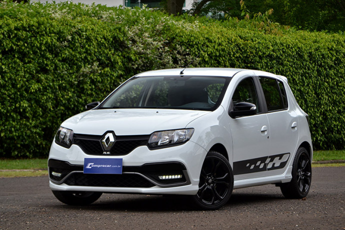 Renault Sandero R.S. 2.0, um legítimo esportivo