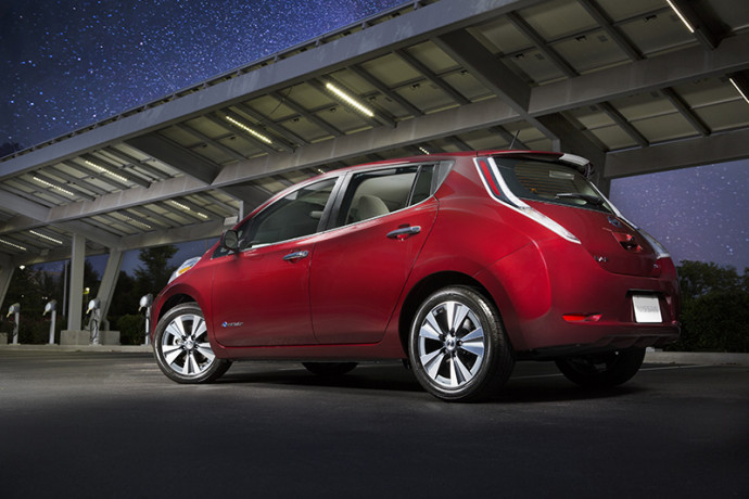 Nissan LEAF é o veículo 100% elétrico mais vendido do mundo