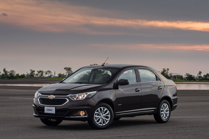 Chevrolet Cobalt 2016 chega mais bonito e equipado