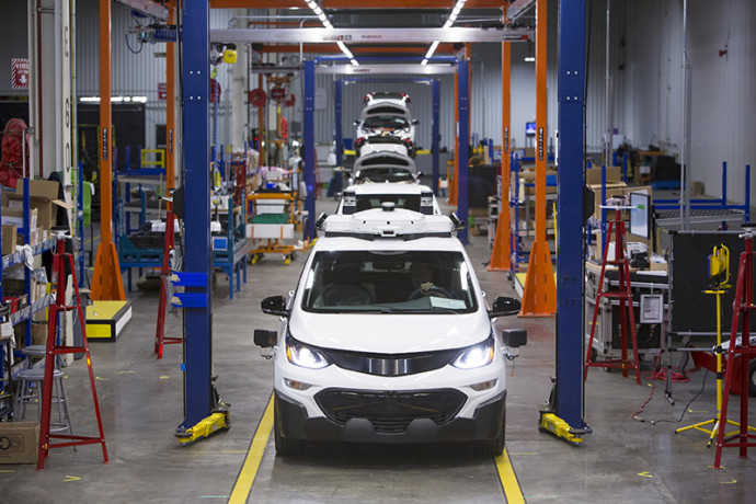 GM produz primeiro lote de Chevrolet Bolt EV Autônomo