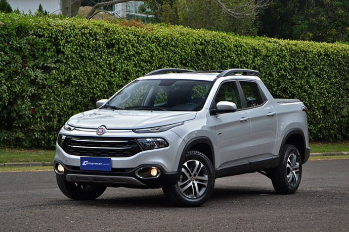 Avaliação: Fiat Toro Diesel com tração 4x2 manual