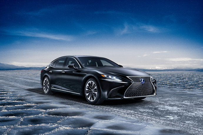 Novo Lexus LS conta com tecnologia de ponta