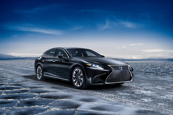 Novo Lexus LS conta com tecnologia de ponta Novo Lexus LS conta com tecnologia de ponta