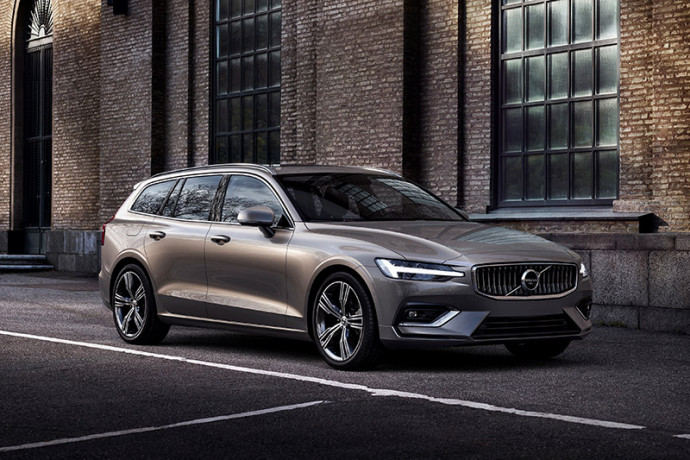 Volvo inicia pré-venda do novo V60 no Brasil