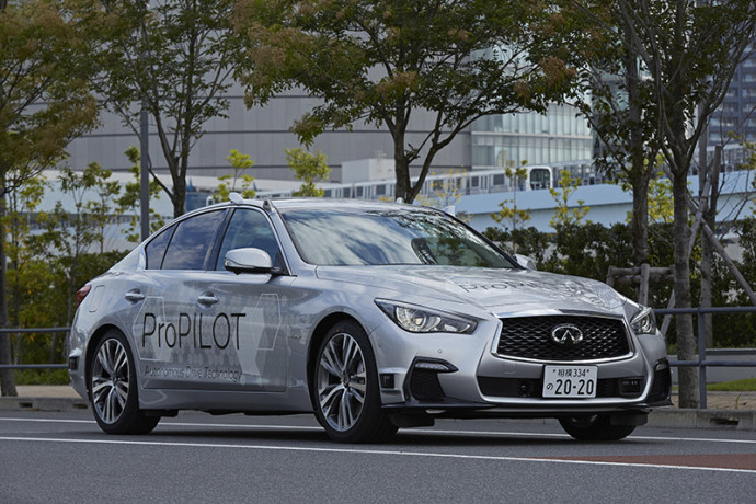 Nissan testa carro totalmente autônomo nas ruas de Tóquio