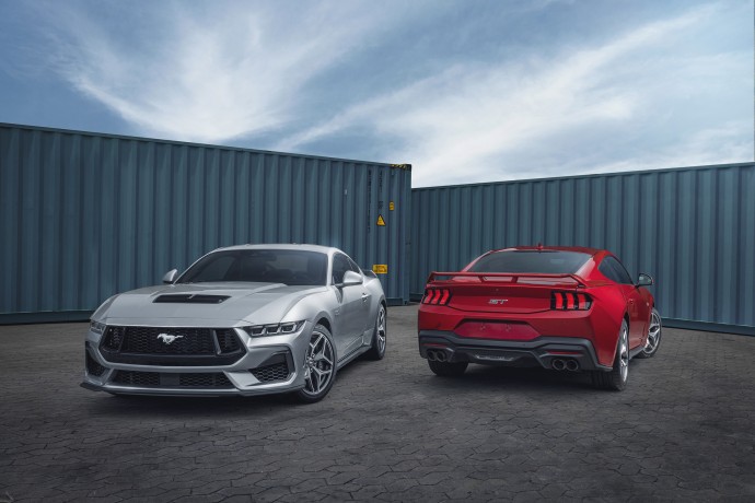 Primeiras unidades do novo Mustang GT 2024 chegam ao Brasil