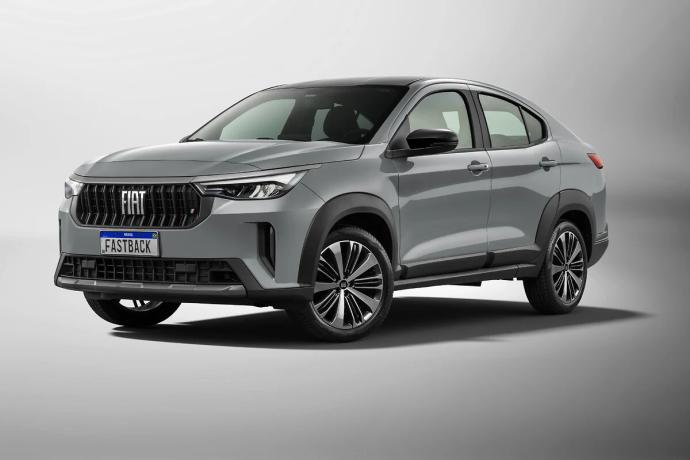 Fiat Fastback ganha nova versão