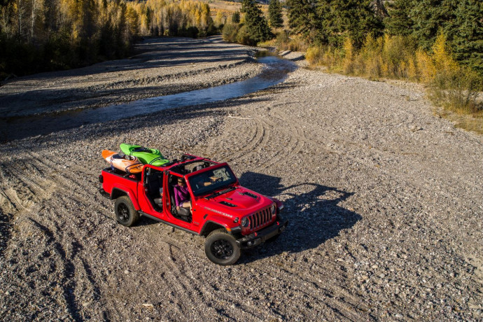 Jeep Gladiator será a picape mais radical no fora de estrada, no Brasil Jeep Gladiator será a picape mais radical no fora de estrada, no Brasil