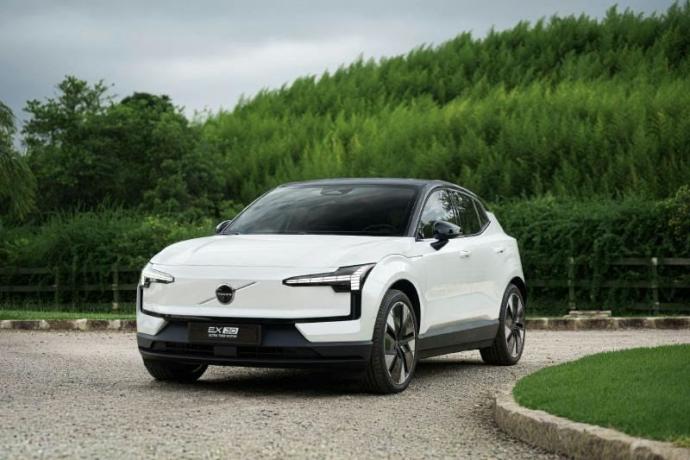 Volvo Car Brasil promove ativação com o EX30 neste sábado
