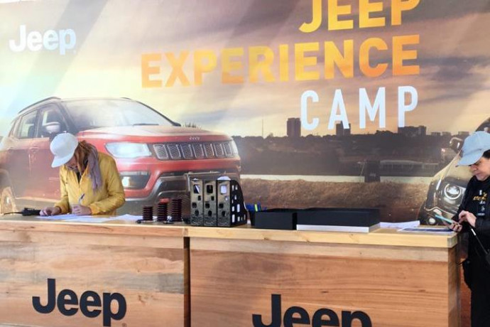 Jeep Camp oferece aventura para toda família