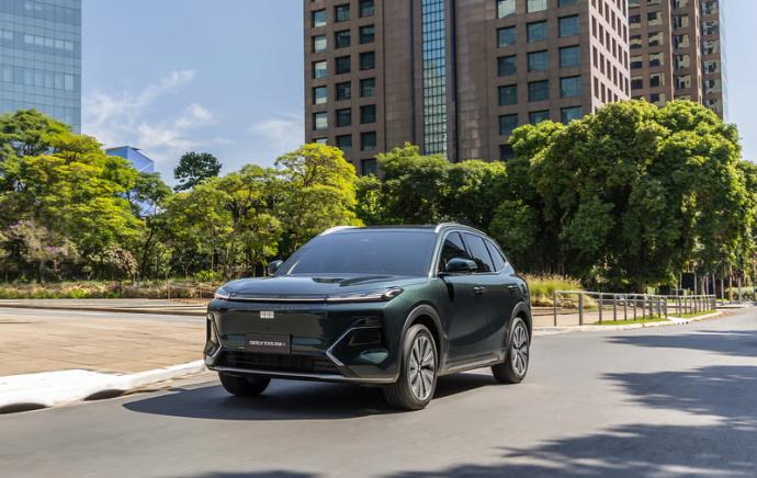 Geely supera a marca de 20 mil unidades vendidas no Brasil