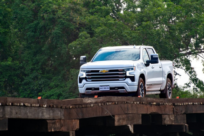 Nova Silverado estreia como a picape mais avançada do mercado