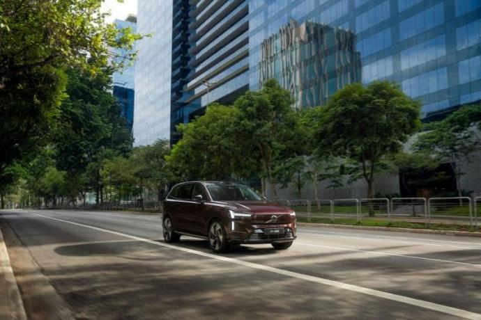 Volvo EX90 conquista a nota máxima de segurança do Euro NCAP