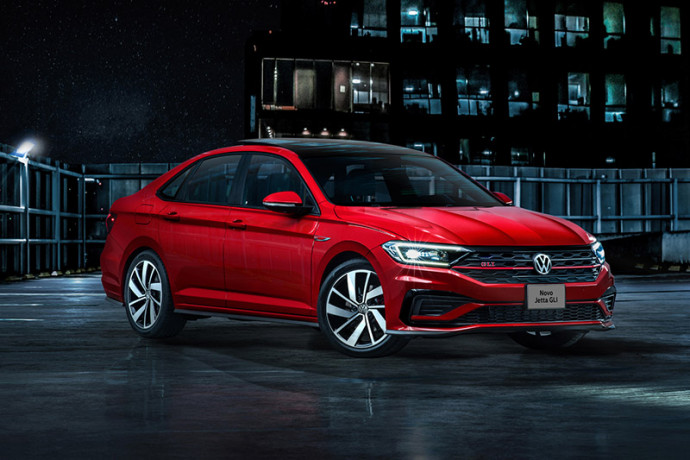 Jetta GLI chega com motor 2.0 TSI de 230 cv