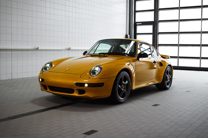 Porsche constrói um 911 clássico com peças genuínas