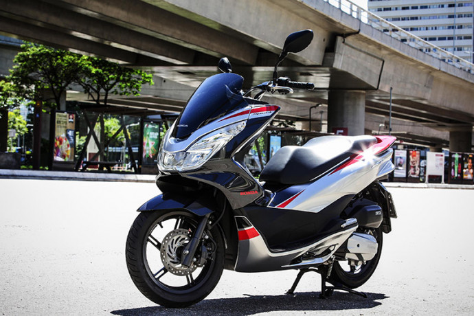Honda apresenta mais uma versão para o scooter PCX 150