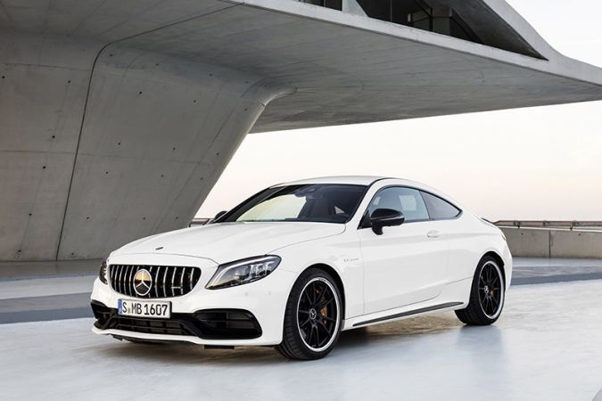 Novos modelos Mercedes-AMG C 63 chegam ao Brasil em três versões