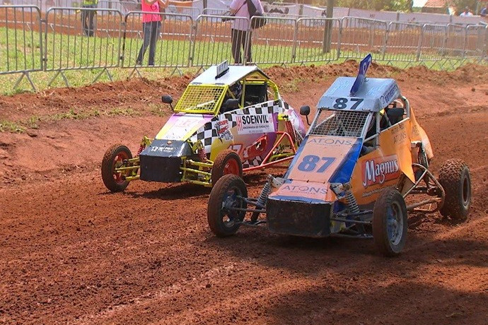 Kartcross Solidário realiza lançamento de sua 9ª edição Kartcross Solidário realiza lançamento de sua 9ª edição