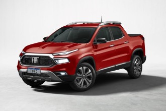 Fiat reduz até R$10 mil no preço da linha flex da Toro