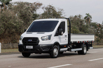 Ford Pro lança a Transit Chassi com foco no custo-benefício